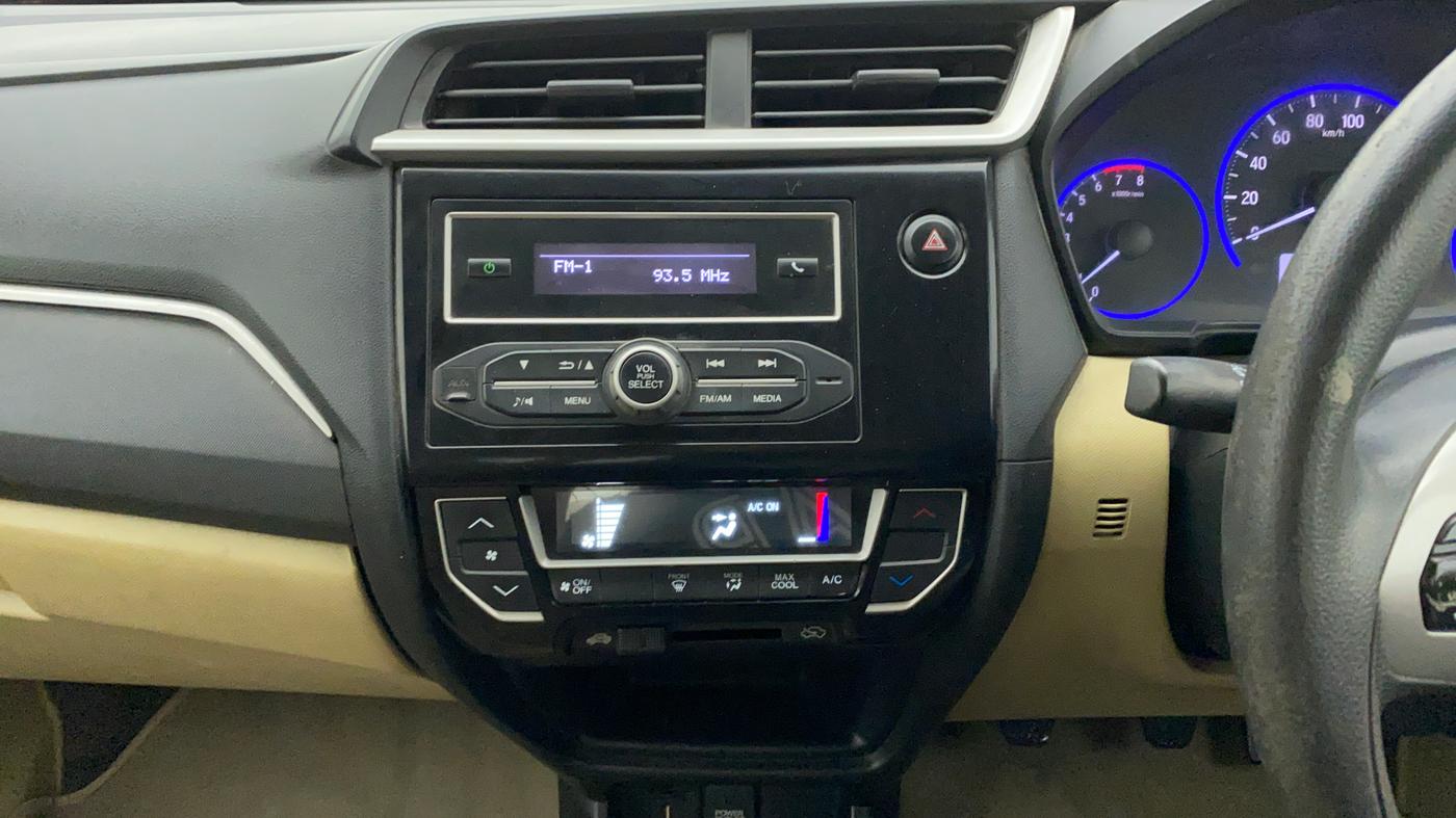2017 Honda Amaze 1.2 SMT I VTEC, Petrol, Manual, 97,677 km, Air Conditioner