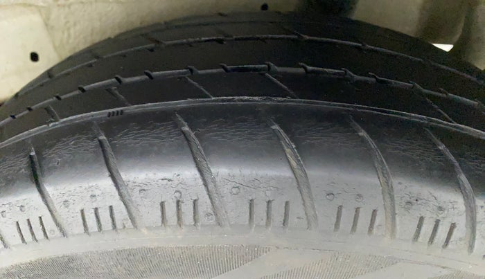2018 Maruti Celerio VXI AMT, Petrol, Automatic, 56,436 km, Left Rear Tyre Tread