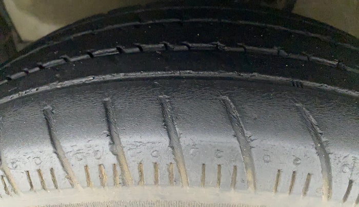 2018 Maruti Celerio VXI AMT, Petrol, Automatic, 56,436 km, Left Front Tyre Tread
