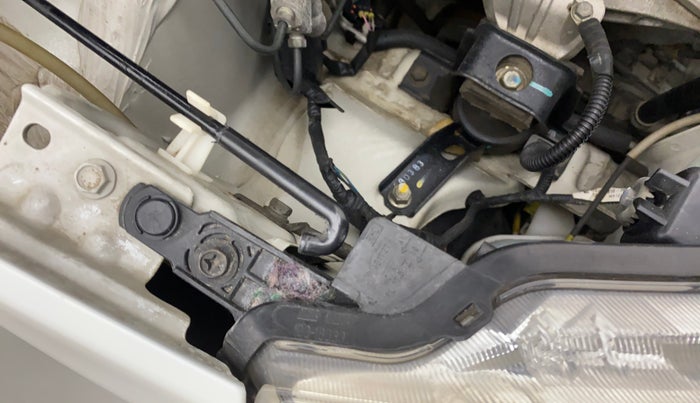 2018 Maruti Celerio VXI AMT, Petrol, Automatic, 56,436 km, Right headlight - Clamp has minor damage