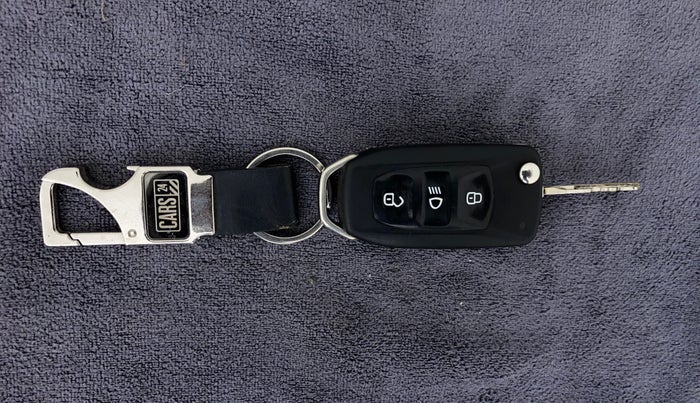 2018 Tata Tiago XZ PETROL, Petrol, Manual, 48,949 km, Key Close Up