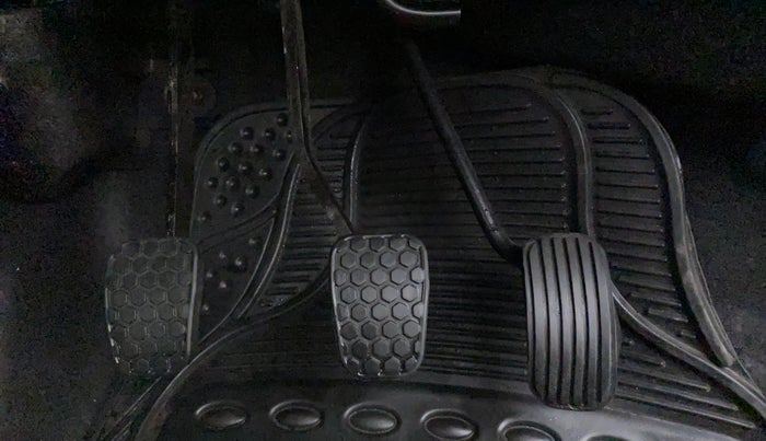 2022 Tata Tiago XZ PLUS CNG, CNG, Manual, 1,409 km, Pedals