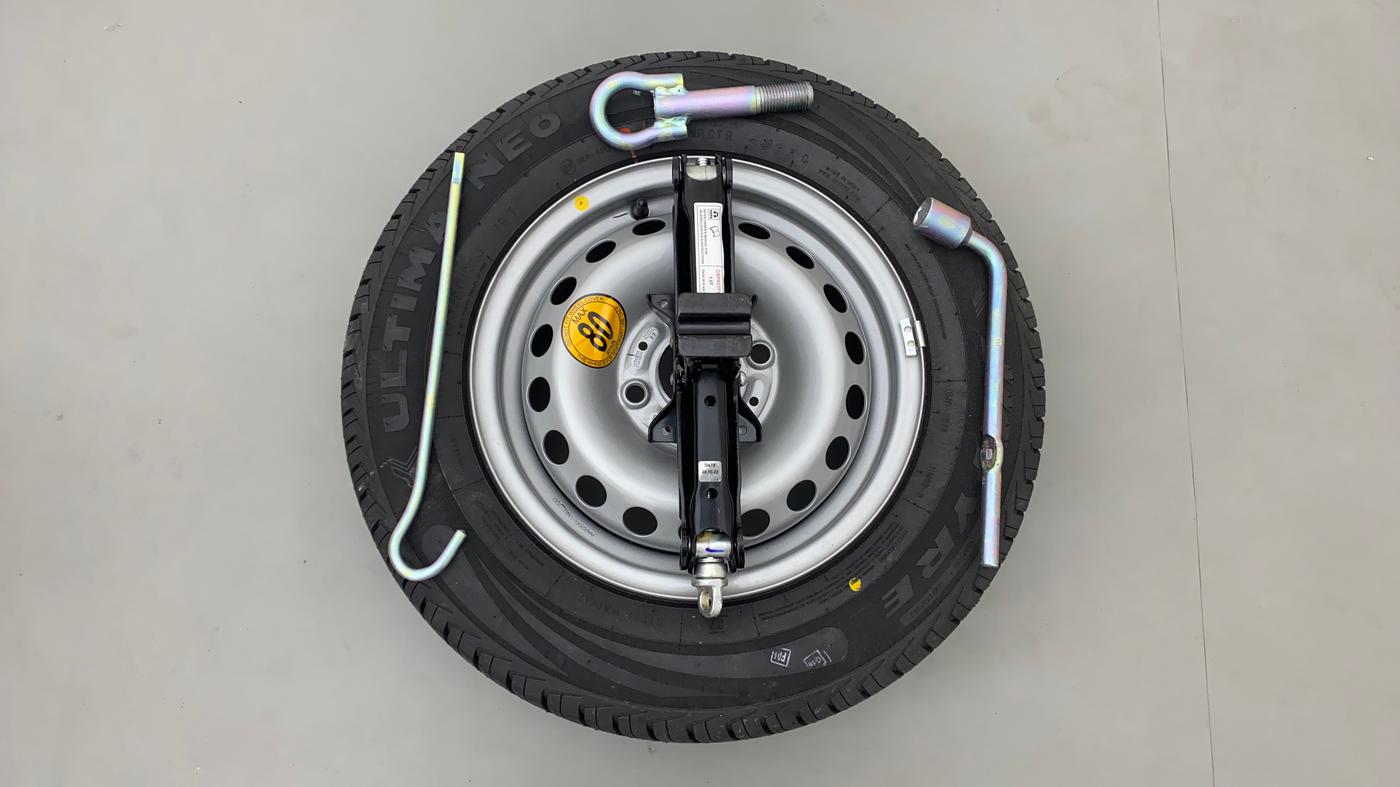 2022 Tata Tiago XZ PLUS CNG, CNG, Manual, 1,409 km, Spare Tyre