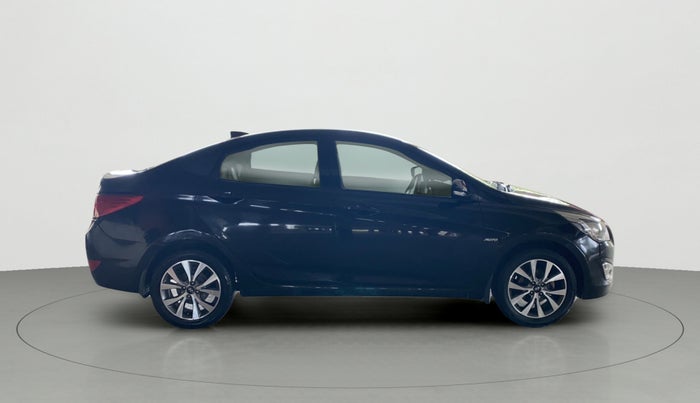 2016 Hyundai Verna FLUIDIC 4S1.6 VTVT SX AT, Petrol, Automatic, 69,672 km, Right Side View