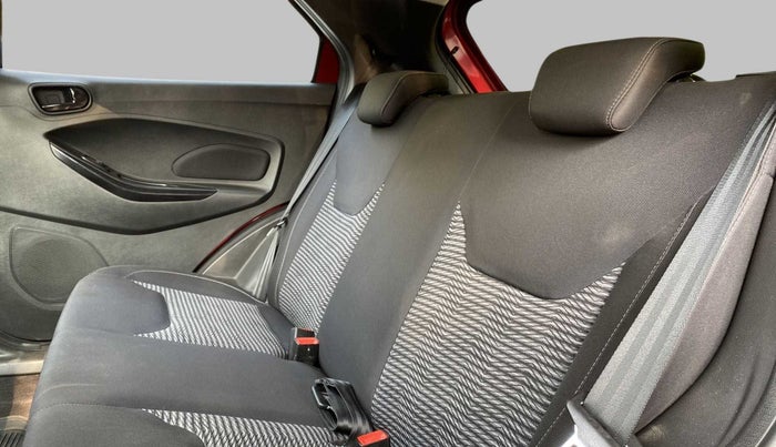 2019 Ford New Figo TITANIUM 1.2 PETROL MT, Petrol, Manual, 31,309 km, Right Side Rear Door Cabin