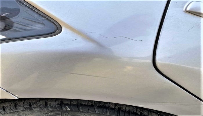 2012 Honda Brio V MT, Petrol, Manual, 83,124 km, Right quarter panel - Slightly dented