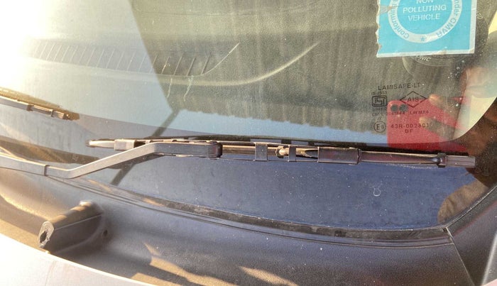 2015 Maruti Celerio VXI AMT, Petrol, Automatic, 77,300 km, Front windshield - Wiper nozzle not functional
