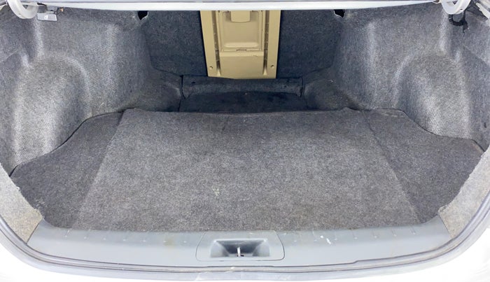2012 Honda Accord 2.4L I-VTEC AT, Petrol, Automatic, 63,465 km, Boot Inside