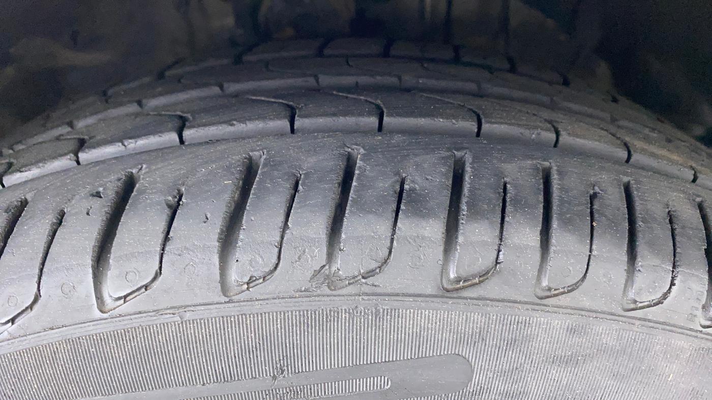 2012 Honda Accord 2.4L I-VTEC AT, Petrol, Automatic, 63,465 km, Right Front Tyre Tread
