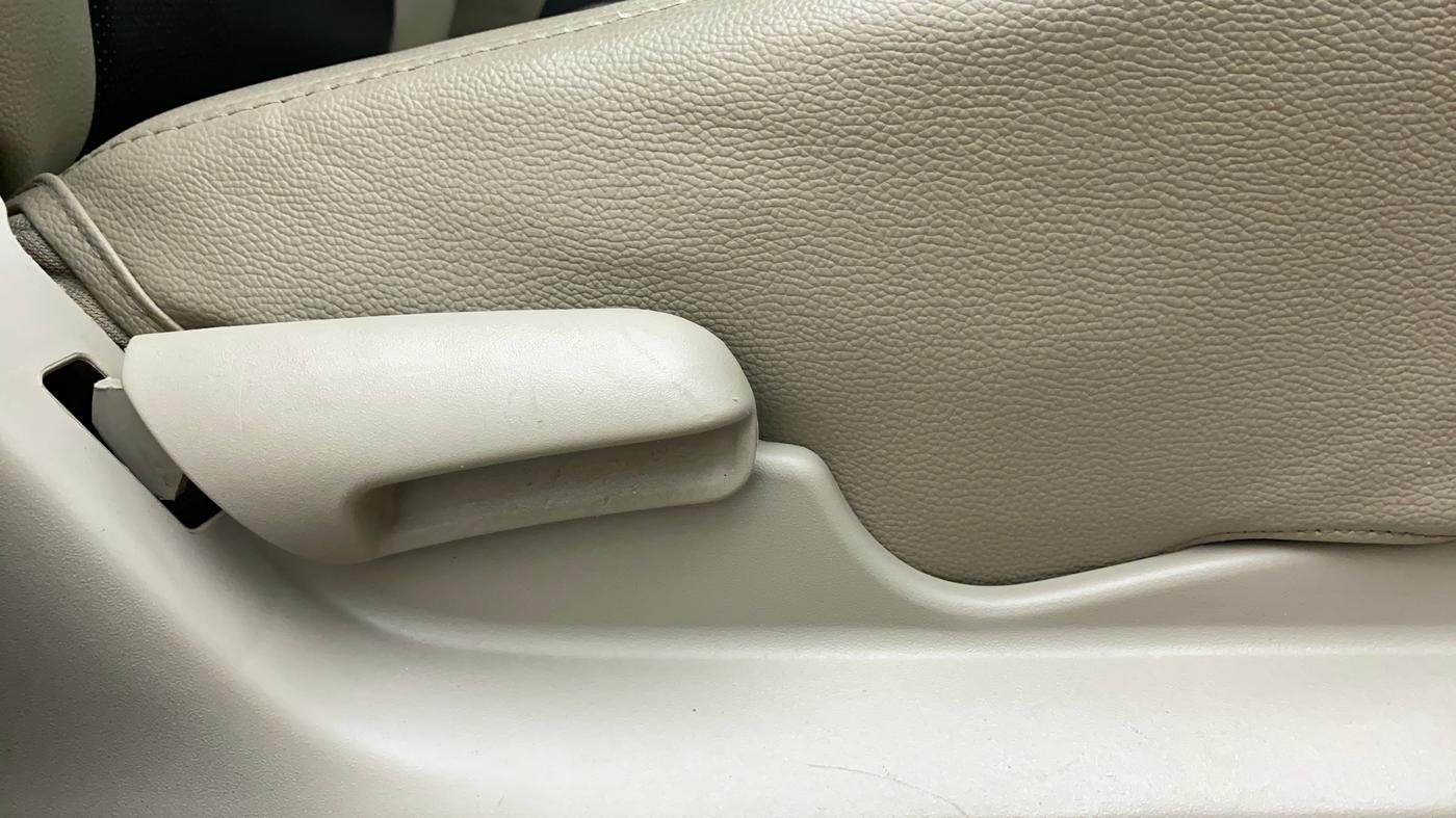 2018 Maruti Celerio ZXI AMT (O), Petrol, Automatic, 66,511 km, Driver Side Adjustment Panel