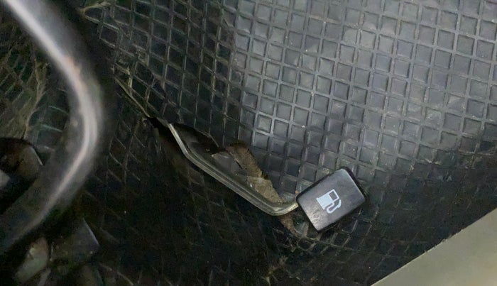 2018 Maruti Celerio ZXI AMT (O), Petrol, Automatic, 66,511 km, Flooring - Carpet is minor damage
