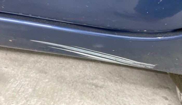 2017 Maruti Baleno DELTA PETROL 1.2, Petrol, Manual, 67,386 km, Left running board - Minor scratches