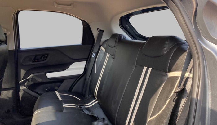 2022 Tata PUNCH PURE MT, Petrol, Manual, 2,279 km, Right Side Rear Door Cabin