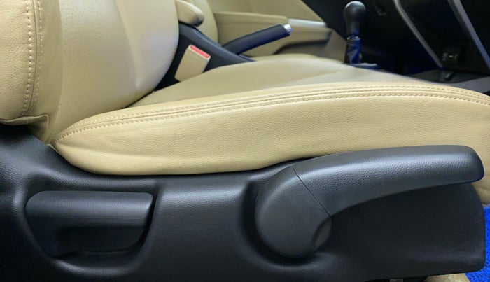 2019 Honda City 1.5L I-VTEC ZX, Petrol, Manual, 26,129 km, Driver Side Adjustment Panel