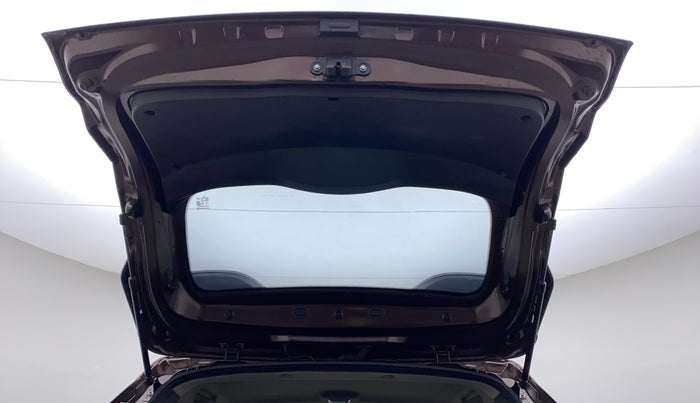 2021 Renault Kiger RXT AMT, Petrol, Automatic, 16,872 km, Boot Door Open