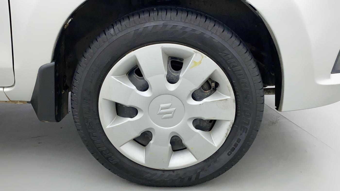 2018 Maruti Alto K10 VXI, Petrol, Manual, 49,690 km, Right Front Wheel