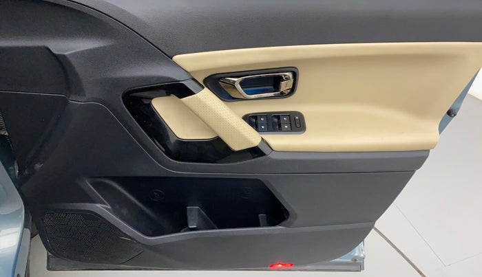 2021 Tata Safari XZA PLUS ADVENTURE, Diesel, Automatic, 43,886 km, Driver Side Door Panels Control