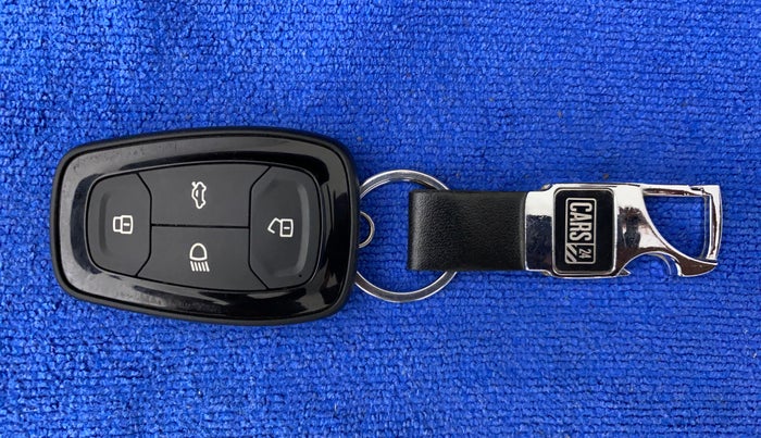 2021 Tata Safari XZA PLUS ADVENTURE, Diesel, Automatic, 43,886 km, Key Close Up