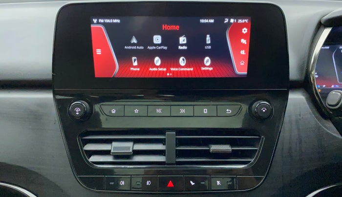 2021 Tata Safari XZA PLUS ADVENTURE, Diesel, Automatic, 43,886 km, Infotainment System