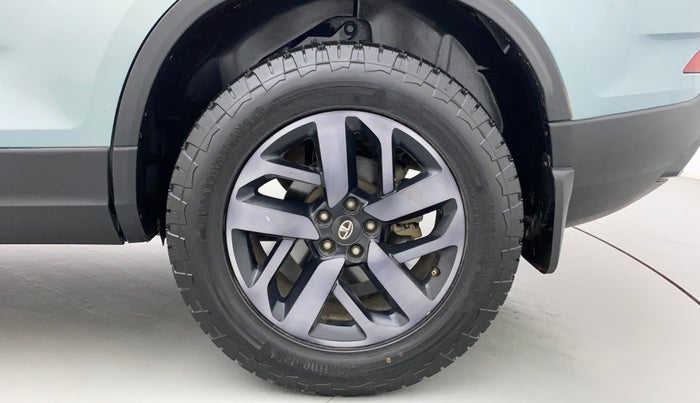 2021 Tata Safari XZA PLUS ADVENTURE, Diesel, Automatic, 43,886 km, Left Rear Wheel