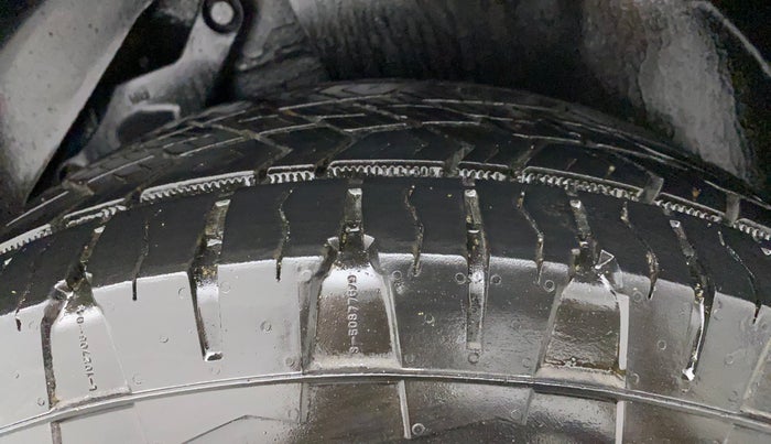 2021 Tata Safari XZA PLUS ADVENTURE, Diesel, Automatic, 43,886 km, Left Rear Tyre Tread