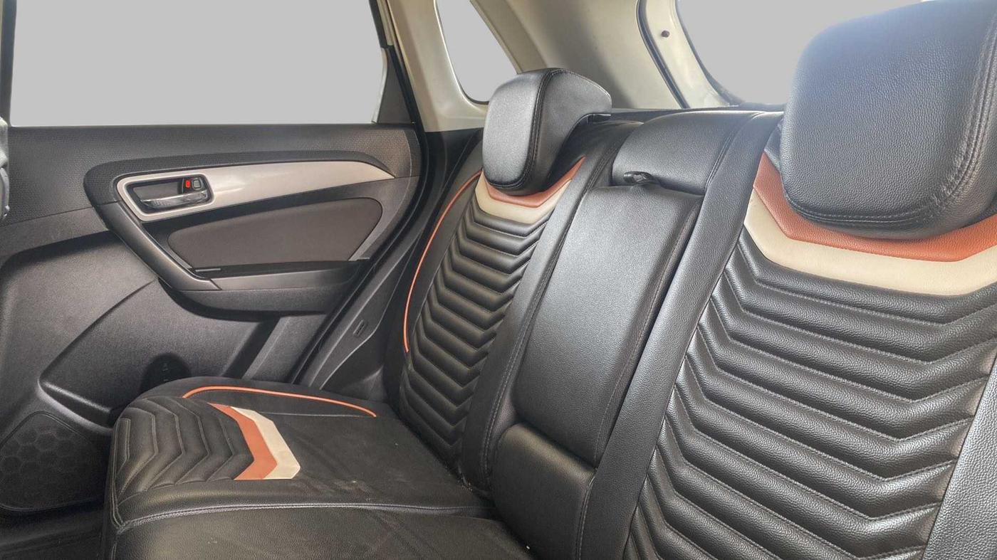 2021 Toyota URBAN CRUISER HIGH GRADE MT, Petrol, Manual, 89,604 km, Right Side Rear Door Cabin