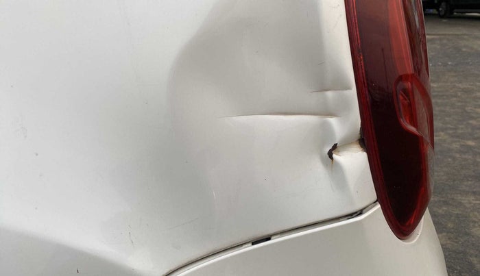 2017 Renault Duster 85 PS RXE 4X2 MT ADVENTURE EDITION, Diesel, Manual, 82,110 km, Left quarter panel - Slightly dented
