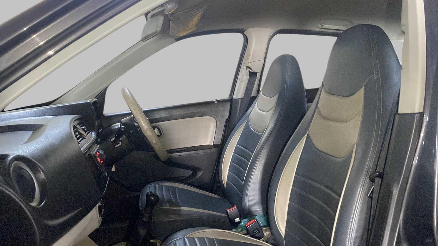 2021 Maruti Alto LXI CNG, CNG, Manual, 33,021 km, Right Side Front Door Cabin