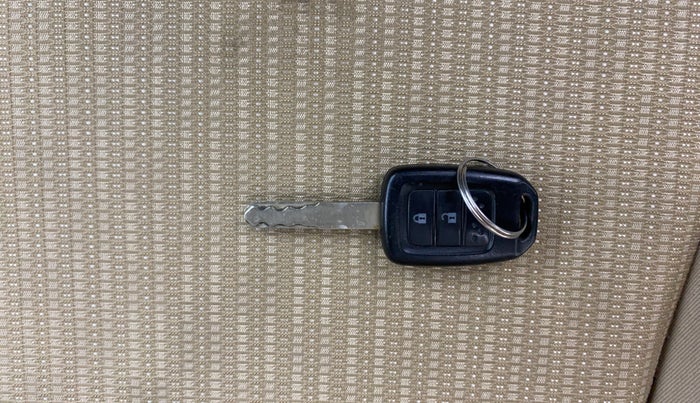 2017 Honda Jazz 1.2L I-VTEC V AT, Petrol, Automatic, 74,624 km, Key Close Up