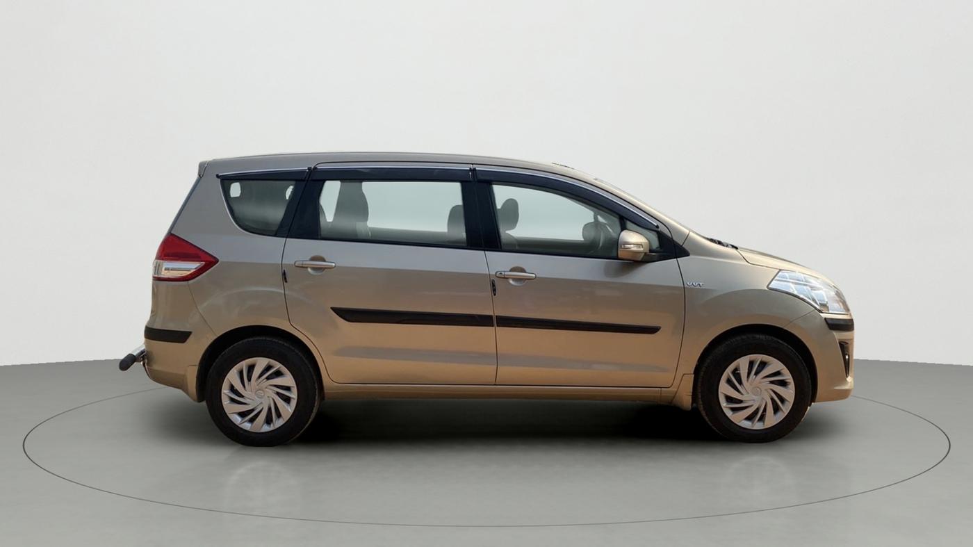2015 Maruti Ertiga VXI, Petrol, Manual, 25,893 km, Right Side View