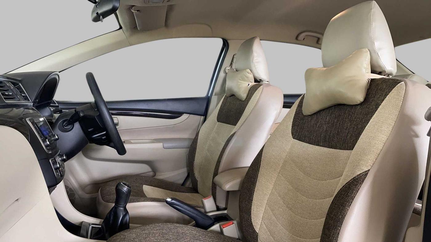 2017 Maruti Ciaz VDI+ SHVS, Diesel, Manual, 63,395 km, Right Side Front Door Cabin