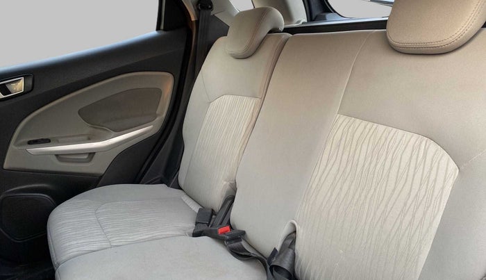 2014 Ford Ecosport TITANIUM 1.0L ECOBOOST, Petrol, Manual, 18,196 km, Right Side Rear Door Cabin