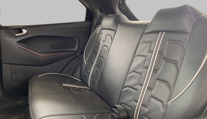 2018 Ford FREESTYLE TITANIUM 1.2 PETROL, Petrol, Manual, 34,972 km, Right Side Rear Door Cabin
