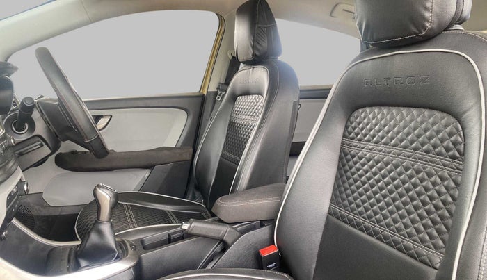 2020 Tata ALTROZ XZ PETROL, Petrol, Manual, 32,510 km, Right Side Front Door Cabin