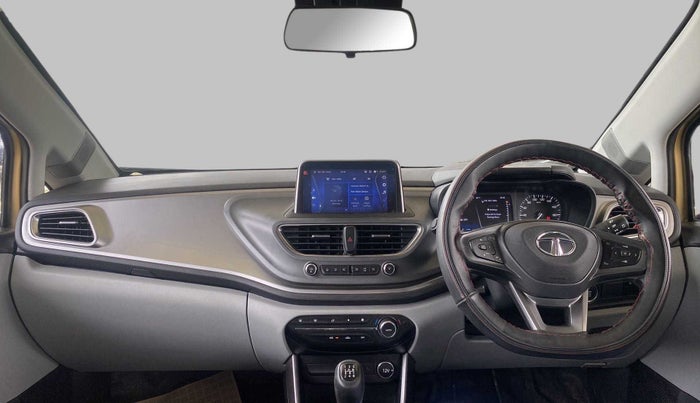 2020 Tata ALTROZ XZ PETROL, Petrol, Manual, 32,510 km, Dashboard
