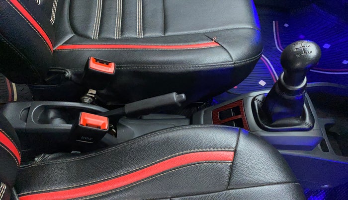 2018 Maruti Alto 800 LXI, Petrol, Manual, 33,617 km, Gear Lever