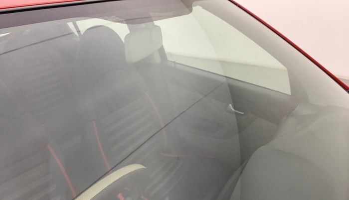 2018 Maruti Alto 800 LXI, Petrol, Manual, 33,617 km, Front windshield - Minor spot on windshield