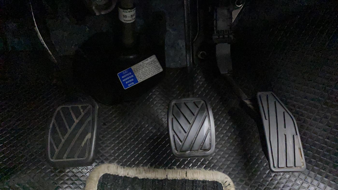 2019 Maruti Swift ZXI, Petrol, Manual, 64,660 km, Pedals