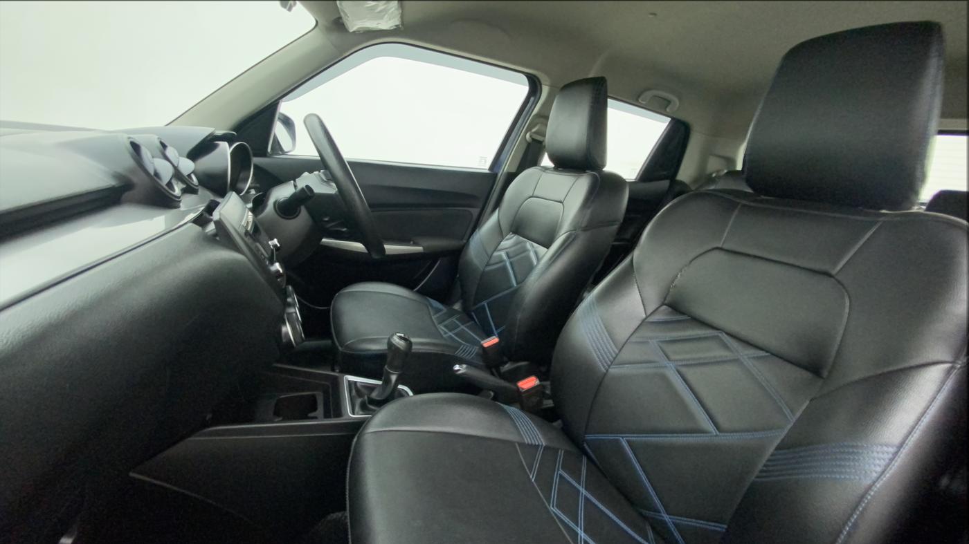 2019 Maruti Swift ZXI, Petrol, Manual, 64,660 km, Right Side Front Door Cabin