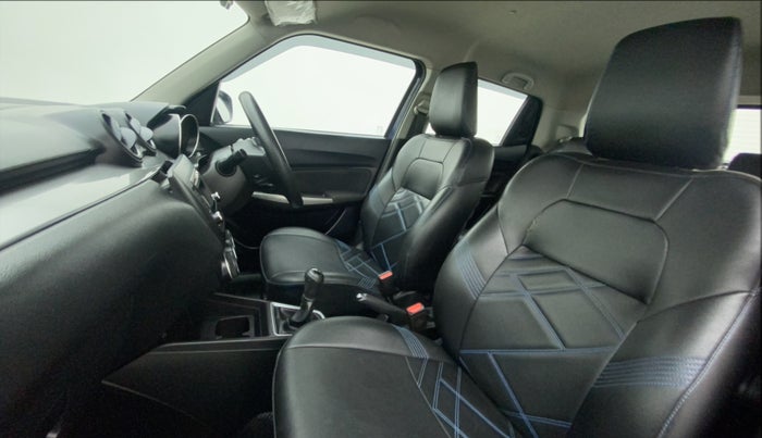 2019 Maruti Swift ZXI, Petrol, Manual, 64,660 km, Right Side Front Door Cabin