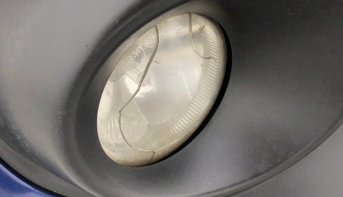 2019 Maruti Swift ZXI, Petrol, Manual, 64,660 km, Right fog light - Minor damage