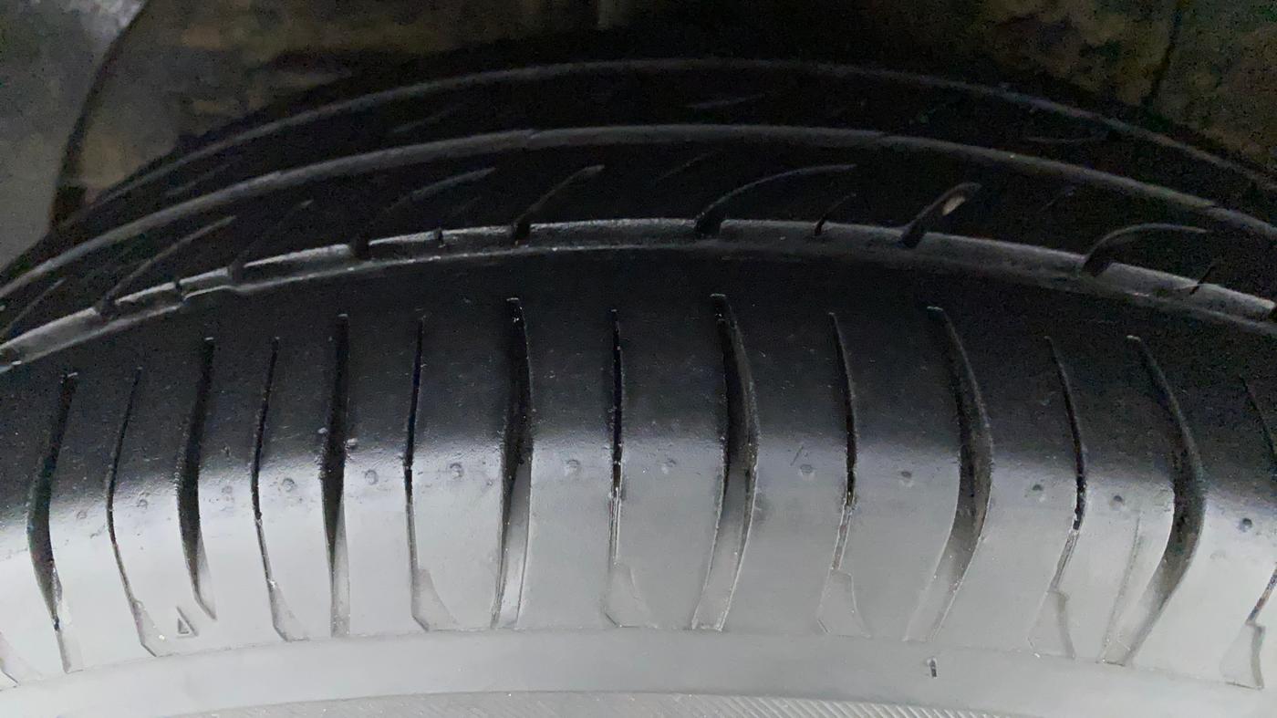 2018 Hyundai Elite i20 ASTA 1.2, Petrol, Manual, 44,400 km, Left Rear Tyre Tread