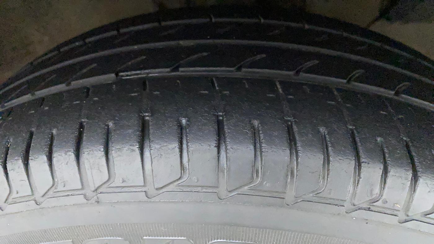 2018 Hyundai Elite i20 ASTA 1.2, Petrol, Manual, 44,400 km, Right Front Tyre Tread