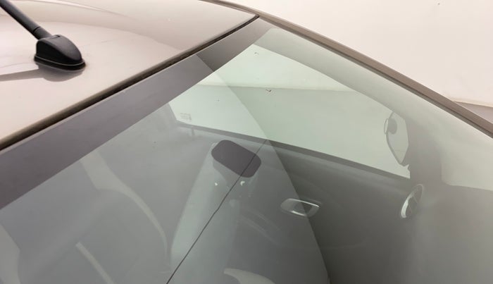 2019 Datsun Redi Go S 1.0 AMT, Petrol, Automatic, 22,961 km, Front windshield - Minor spot on windshield