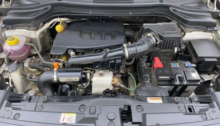 2021 Mahindra XUV300 W8 (O) 1.2 PETROL, Petrol, Manual, 50,128 km, Open Bonet