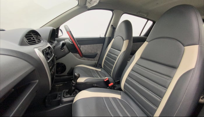 2017 Maruti Alto 800 LXI, Petrol, Manual, 32,328 km, Right Side Front Door Cabin