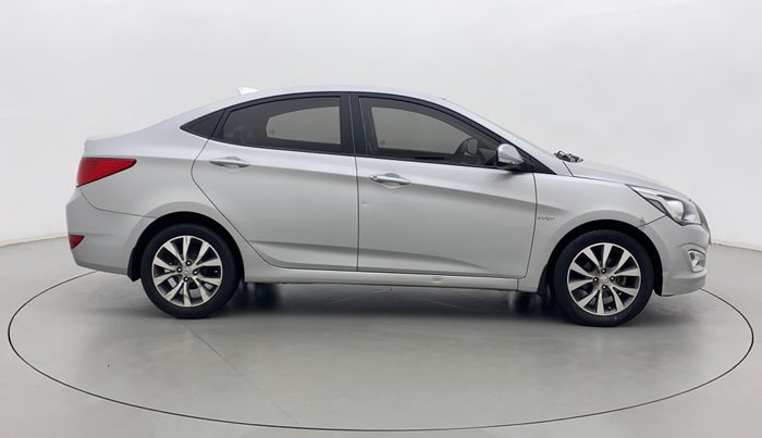 2017 Hyundai Verna 1.6 VTVT SX, Petrol, Manual, 51,907 km, Right Side View