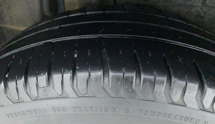 2017 Maruti Dzire ZXI PLUS AMT, Petrol, Automatic, 37,783 km, Right Rear Tyre Tread