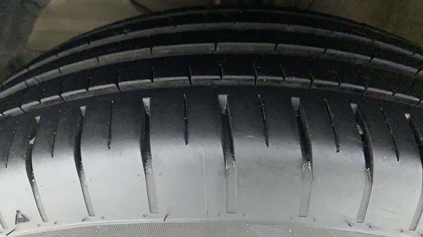 2022 Maruti Dzire ZXI Plus, Petrol, Manual, 12,678 km, Left Front Tyre Tread