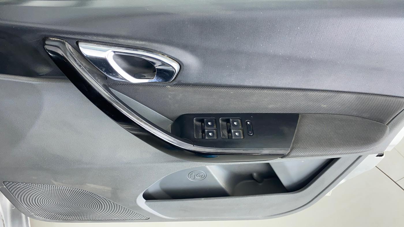2017 Tata TIGOR XZ (O) PETROL, Petrol, Manual, 41,533 km, Driver Side Door Panels Control